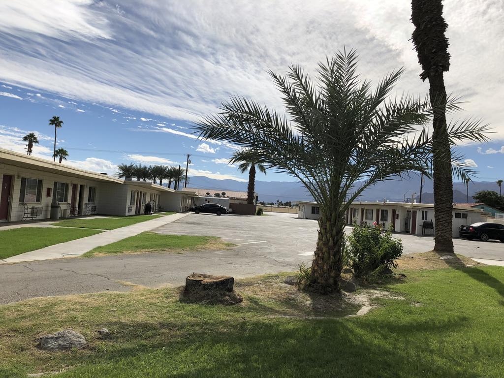 Western Sands Motel Indio Dış mekan fotoğraf