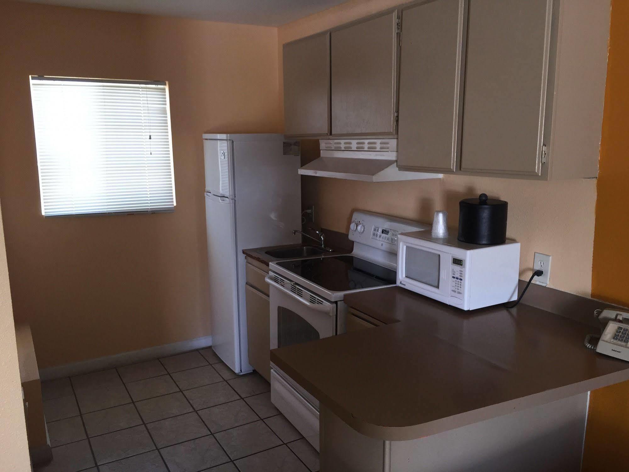 Western Sands Motel Indio Dış mekan fotoğraf