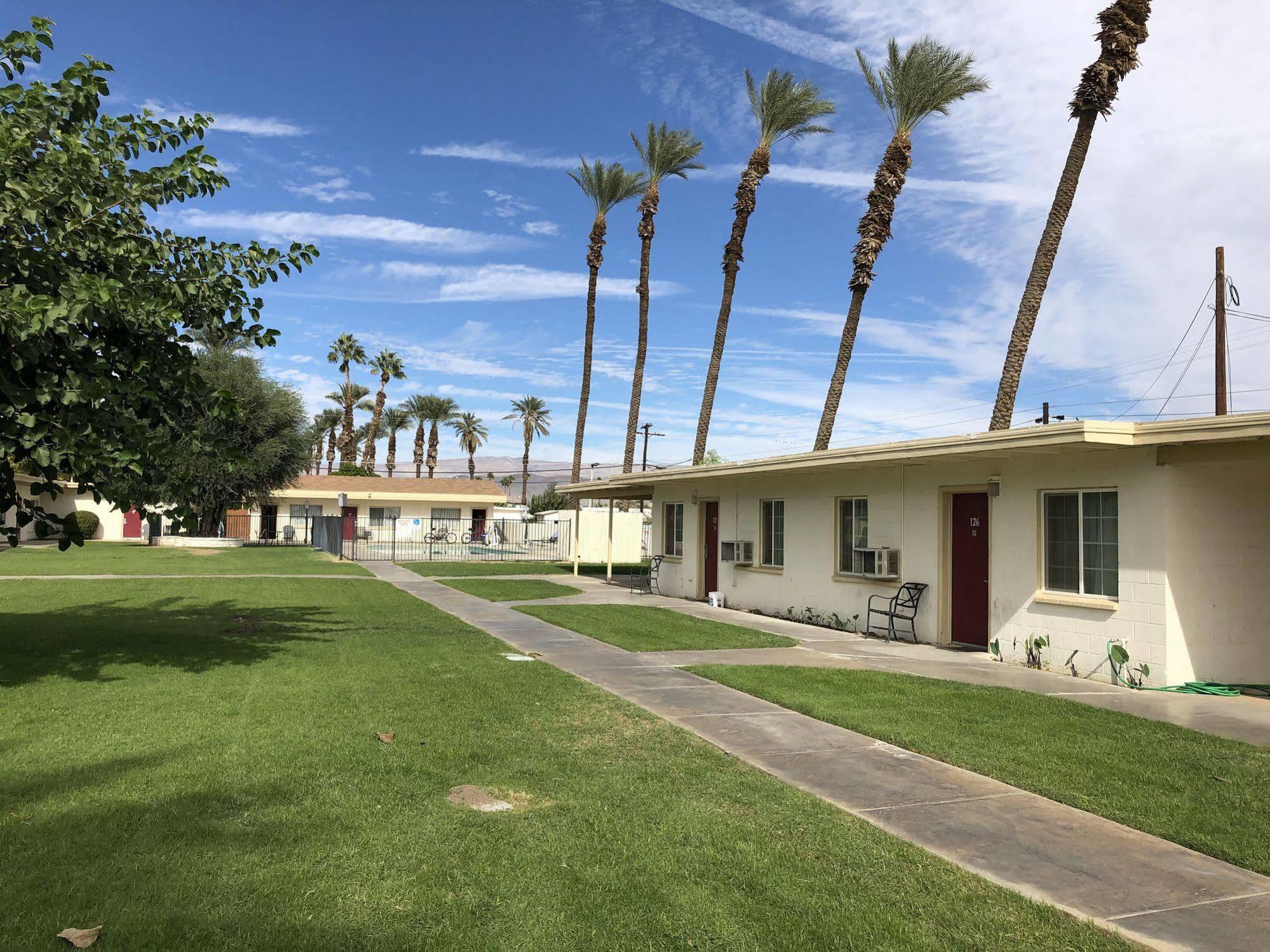 Western Sands Motel Indio Dış mekan fotoğraf